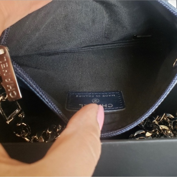 Authentic Chanel O Case Pouch Crossbody - Picture 9 of 10